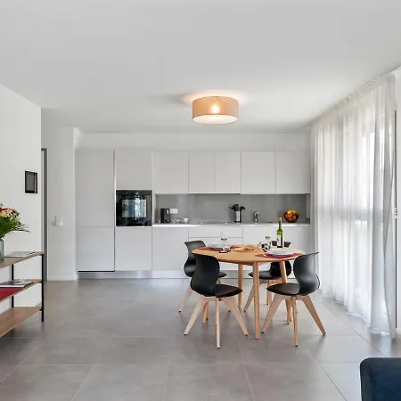 Апартаменты Loctowers A4-3-4 By Interhome