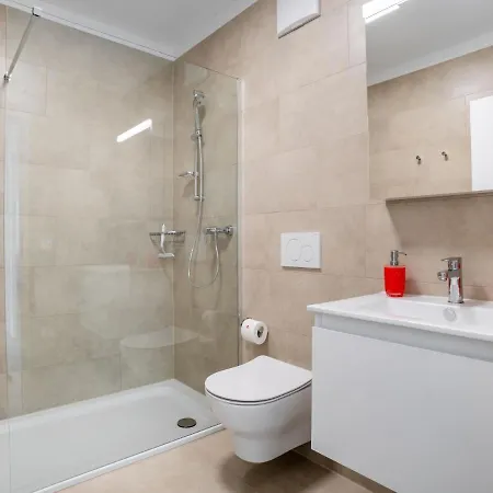 Διαμέρισμα Loctowers A4-3-4 By Interhome